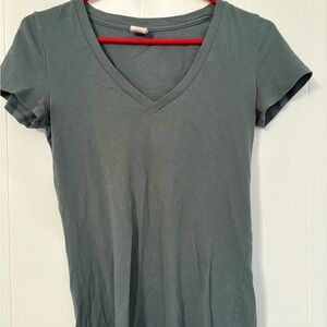 PINK Victoria's Secret V-Neck Short Sleeve Top - Slate Green